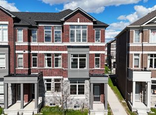 32 Stoeber Ln, Markham, ON L6B 1R2