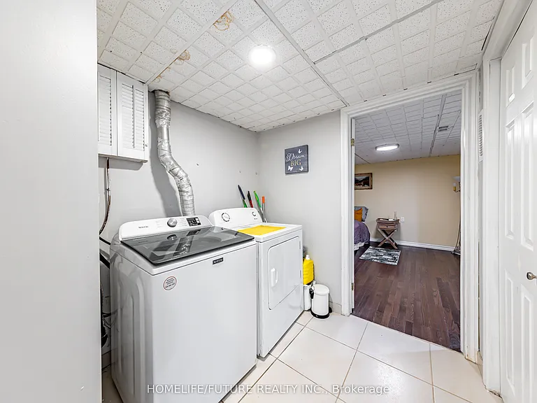 795 Bermuda Ave #BASEMENT — Photo 12