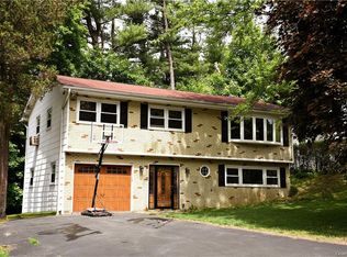 41 Putnam Rd, Cortlandt Manor, NY 10567