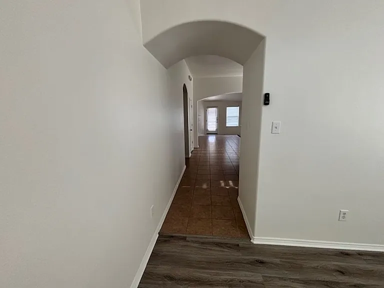 8135 Tierra Del Sol Rd — Photo 6