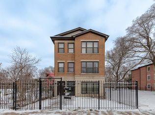 2850 W Fillmore St, Chicago, IL 60612