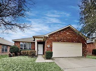 608 Bushdale Dr, Arlington, TX 76002