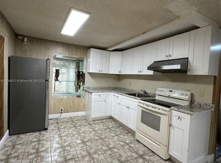 505 E 41st St #1, Hialeah, FL 33013