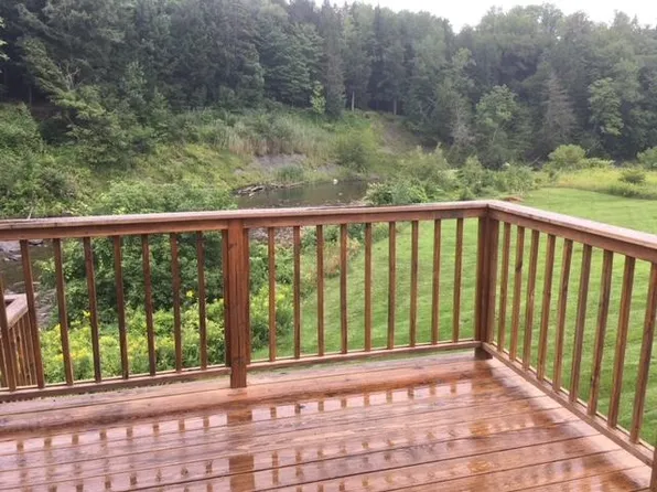 533 Woodstock Rd #A, Woodstock, VT 05091