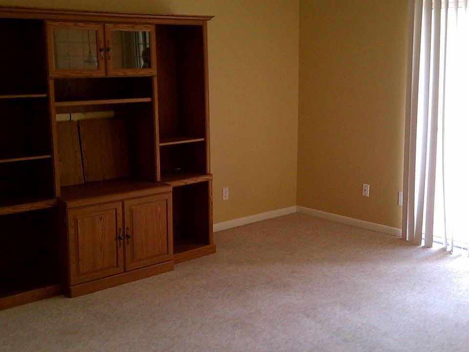 2nd image of 200 Saint Andrews Blvd APT 311