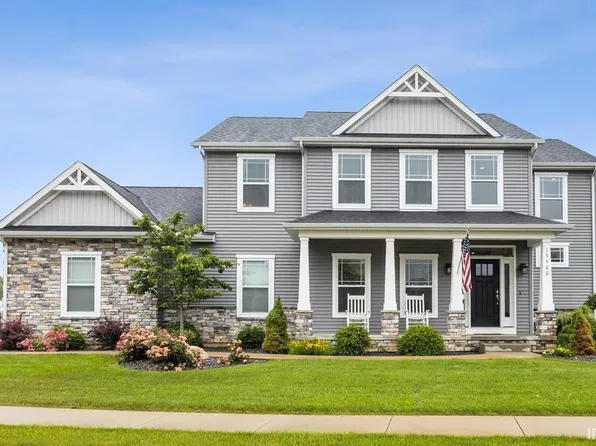 13900 Old Colony Dr, Granger, IN 46530