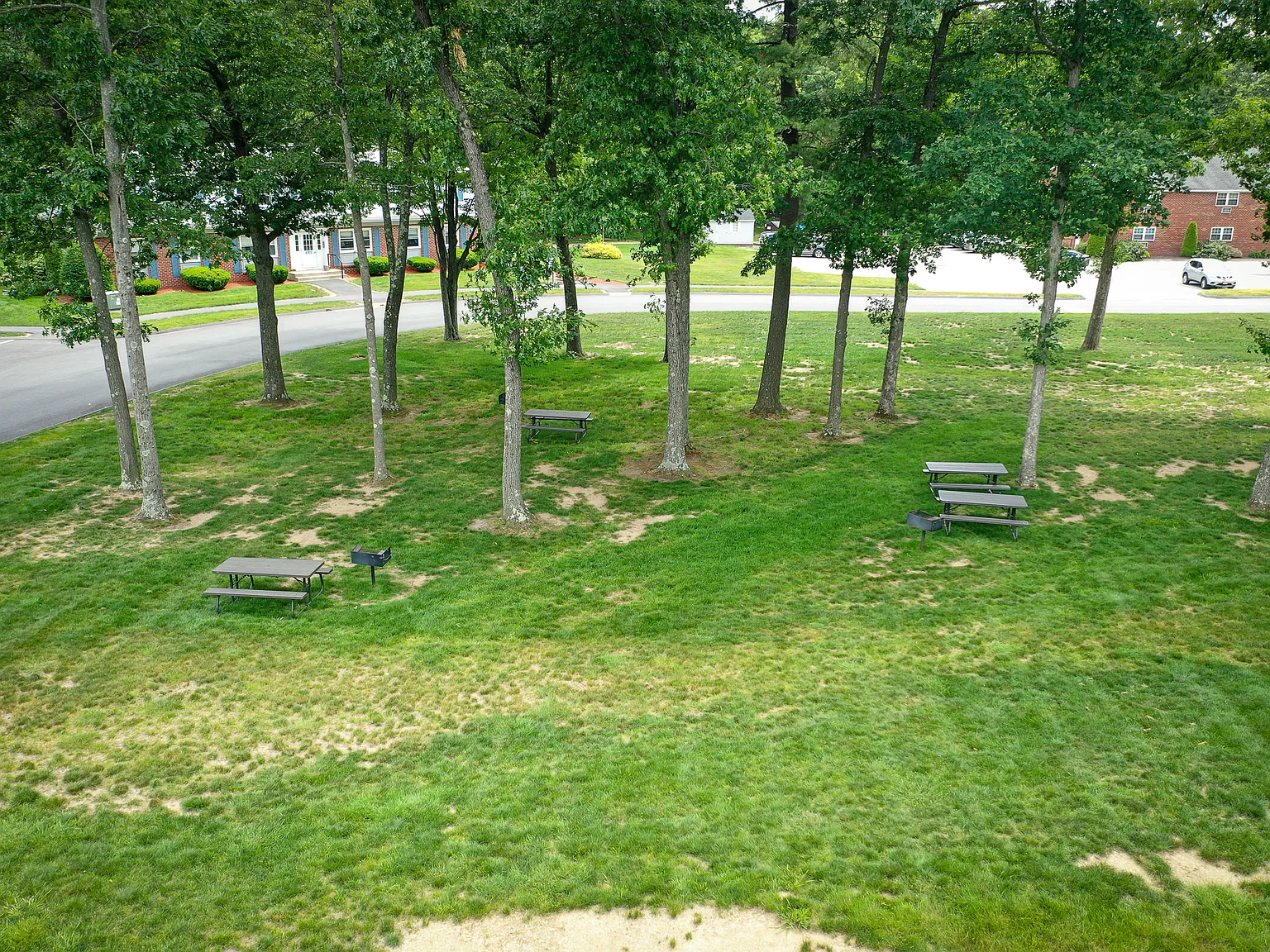 Lakewood Village Apartments — Photo 4