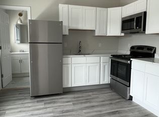 27 main st - 1, New Britain, CT 06051