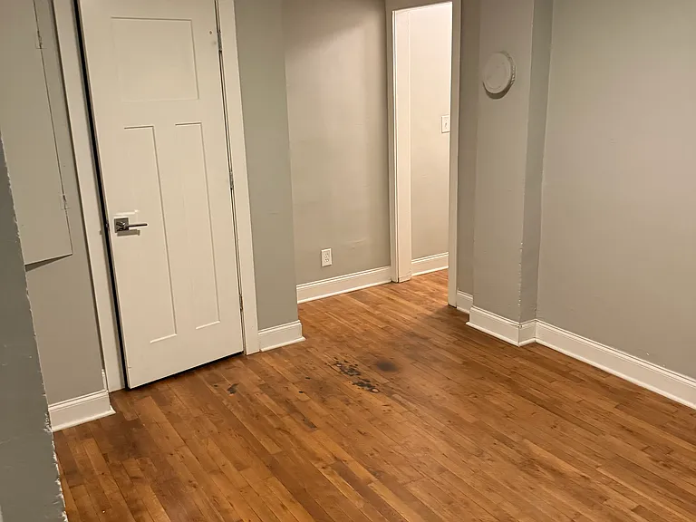 104 Bart St #104 — Photo 9