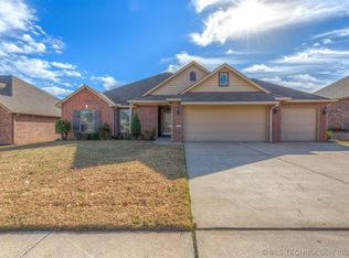 501 E Fargo St, Broken Arrow, OK 74012