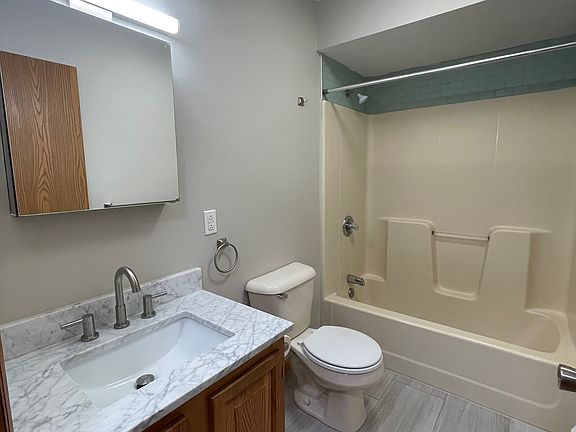 4th image of 18.5 N Fulton St #4