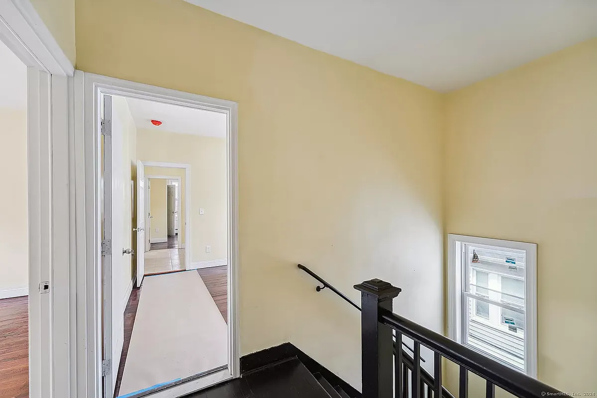 Building Photo - 645 Garden St #3