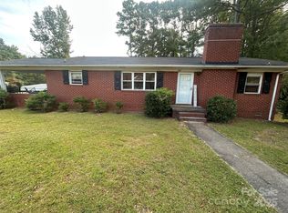 1401 Morven Rd, Wadesboro, NC 28170