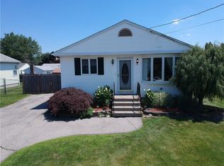 35 Marne St, Johnston, RI 02919