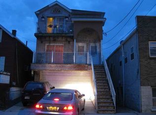 405 68th St, Guttenberg, NJ 07093