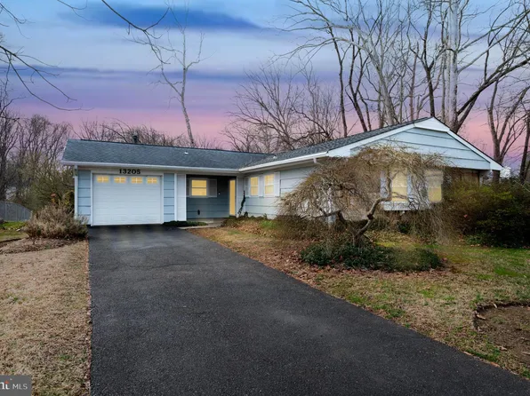 13205 Overbrook Ln, Bowie, MD 20715