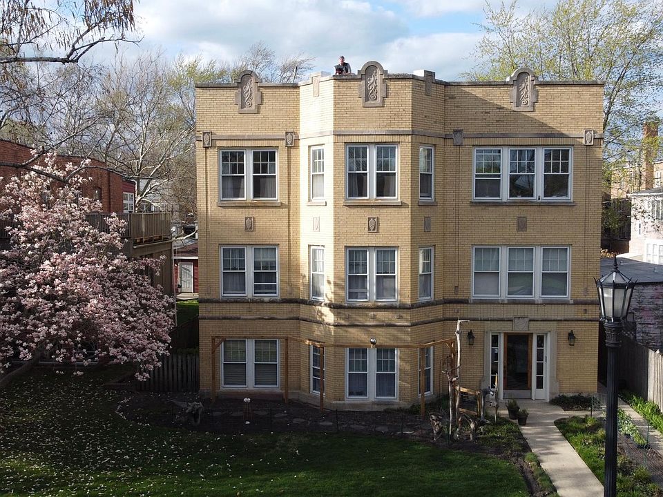 2nd image of 713 South Blvd