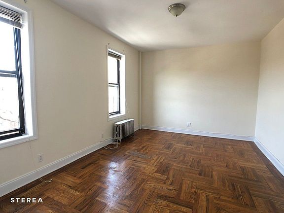 4th image of 3929 58th St #C6