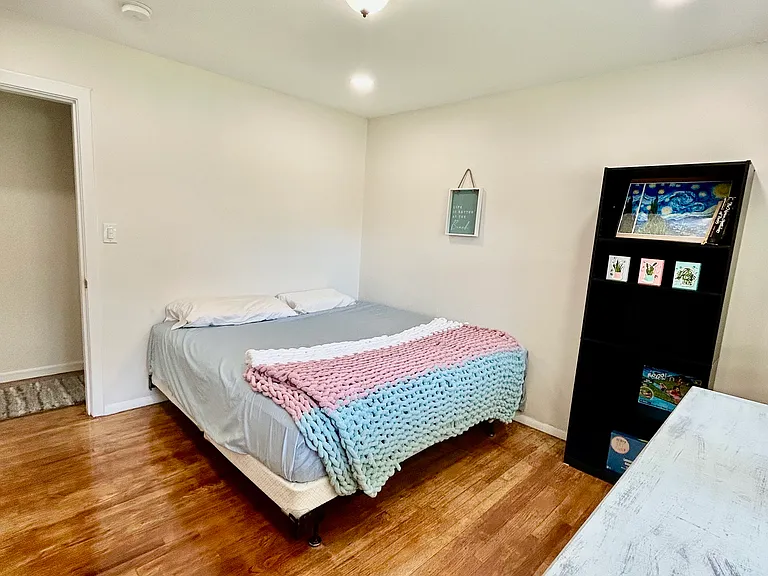 756 Boxwood Dr — Photo 9