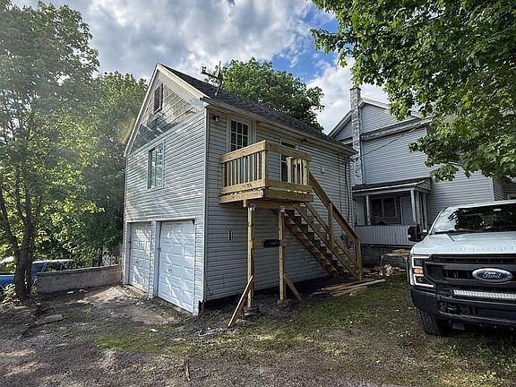 2nd image of 22 Sage Ct