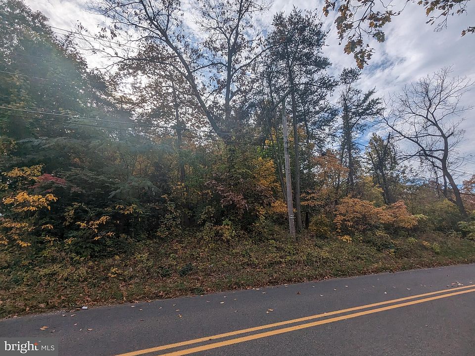 1st image of 846-848 850 Mail Ave