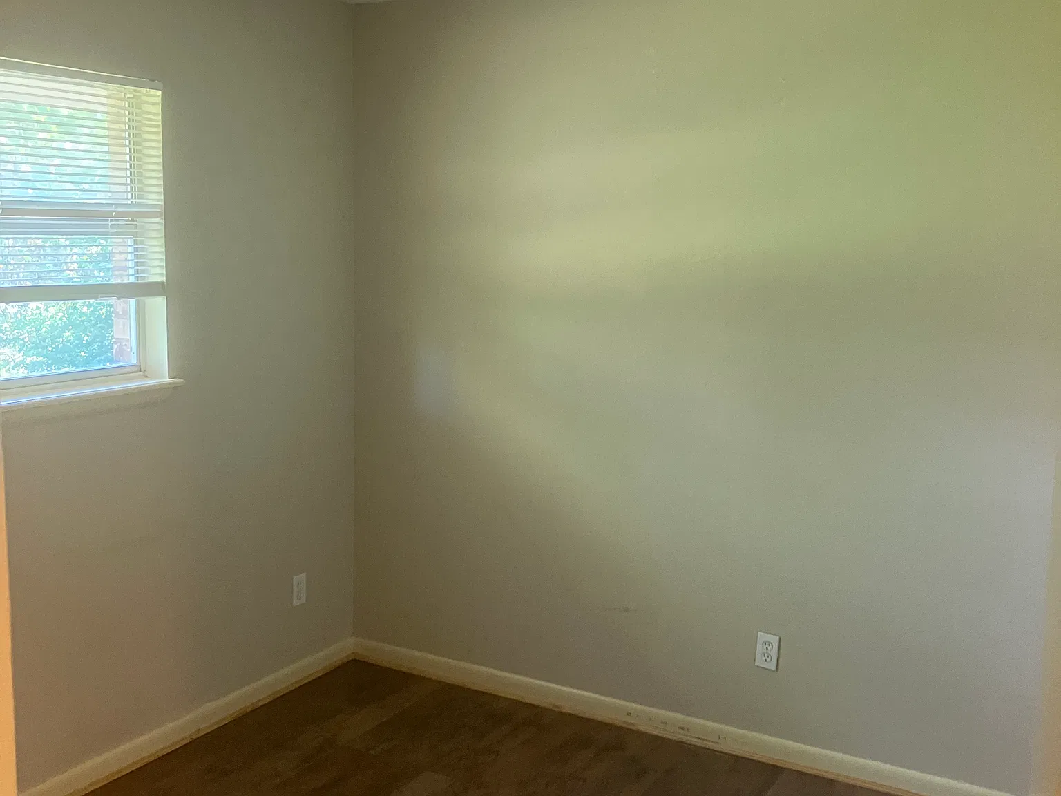 3 bed, 1023 sqft, $1,200 — Photo 3