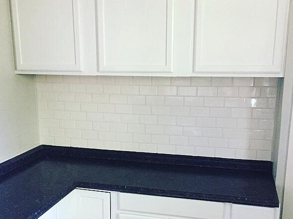 4th image of 703 Lenox Ave