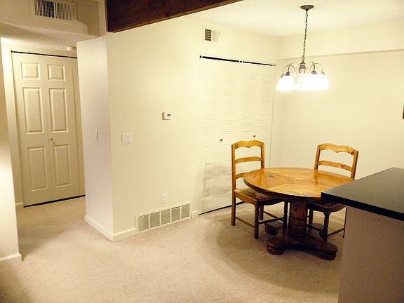 Open dinning room