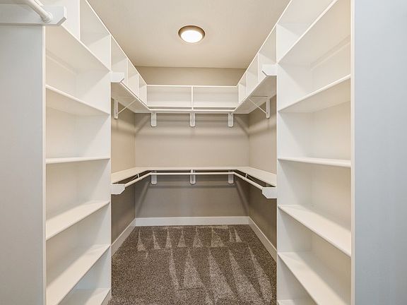 3rd image of 5023 152nd St