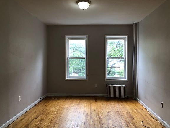 3rd image of 30 Kensington Ave #36E