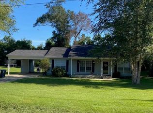 205 Academy Dr, Ashford, AL 36312