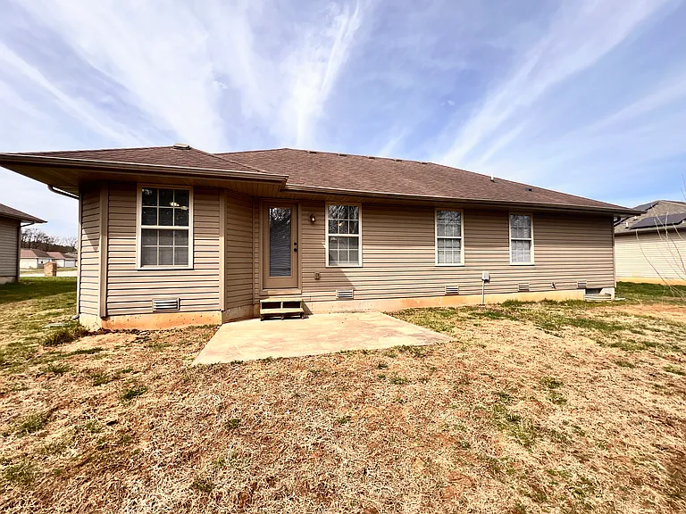 436 N Chandler Ave — Photo 15