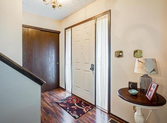 4th image of 1752 Oak Leaf Ln