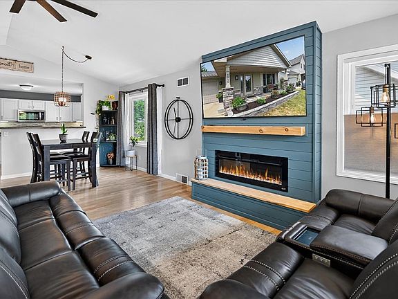 4th image of 5210 Brandenburg Way