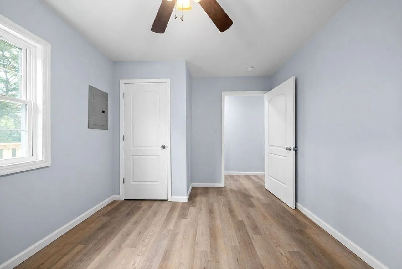 2 bed, 1.0 bath, 800 sqft, $1,025 — Photo 1