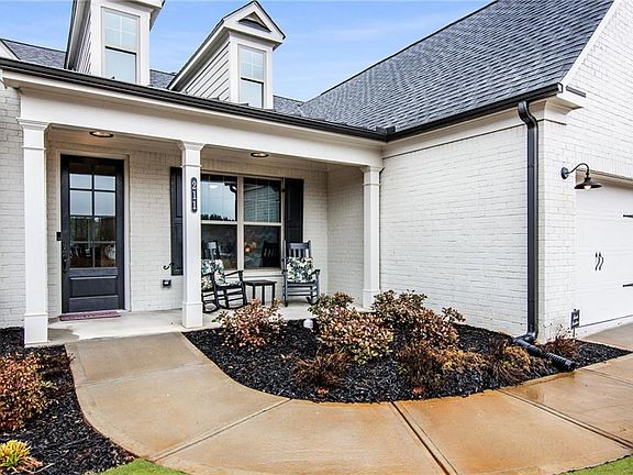 5th image of 211 Belmont Park Dr