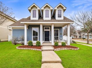 9329 Masse Ct, Aubrey, TX 76227