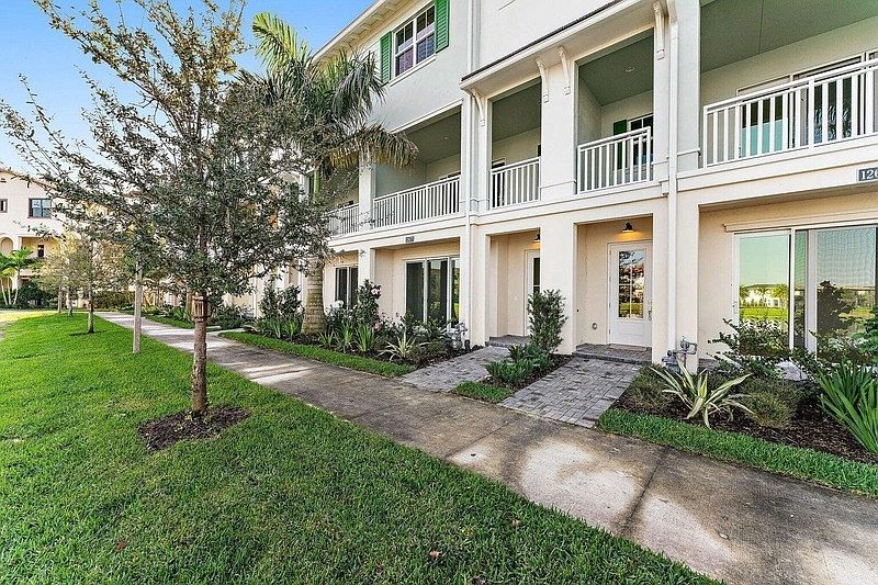 1st image of 12677 Machiavelli Way