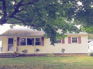 12 Terri Ave, Waterford, NY 12188