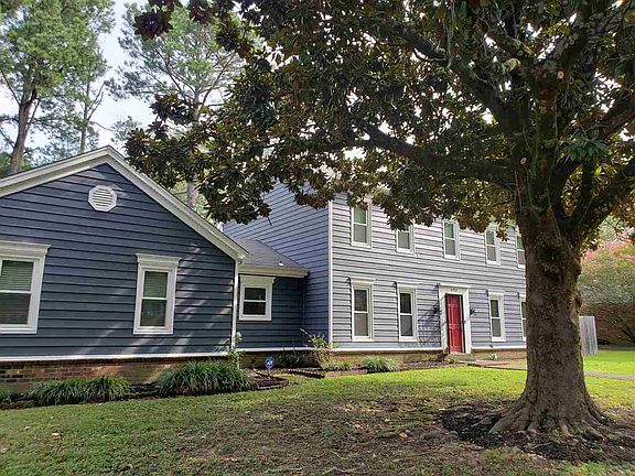 2nd image of 6932 Corsica Dr