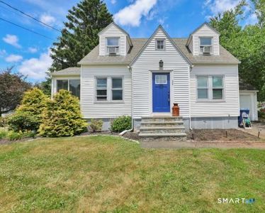 32 Maple Street, Middlefield, CT, 06455