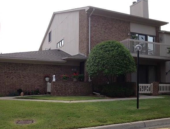 1st image of 6665 Maple Lakes Dr #1