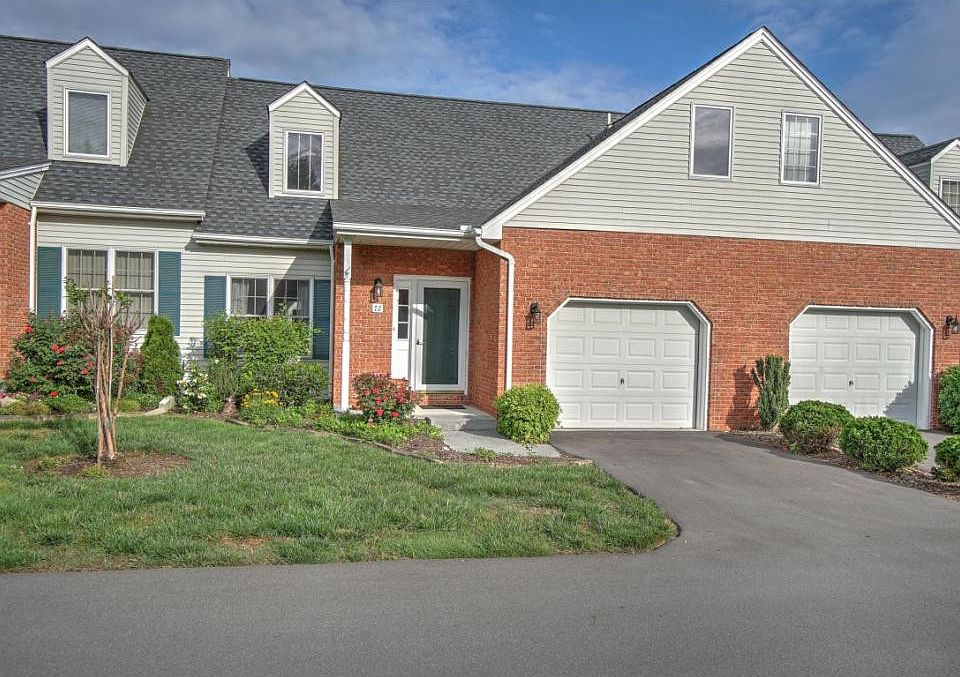 1st image of 1725 Lakeview Dr #72
