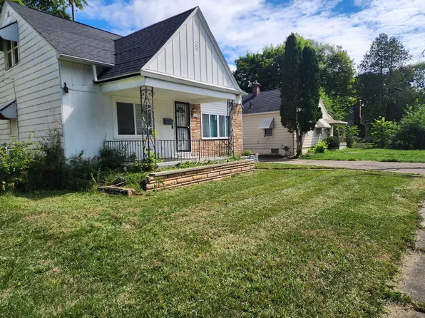 2832 Begole St, Flint, MI 48504