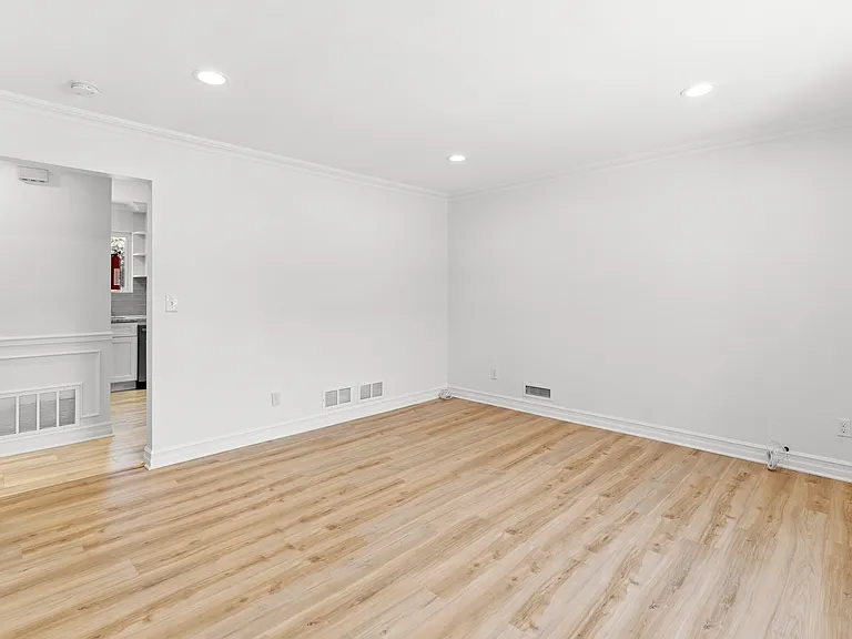 57 Terrill Rd — Photo 5
