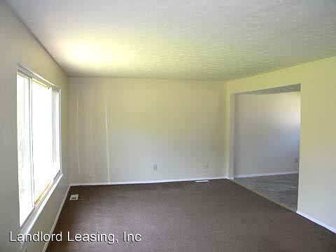 3rd image of 2143 Randall St