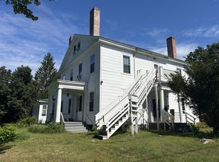 219 Amity St APT 5, Amherst, MA 01002