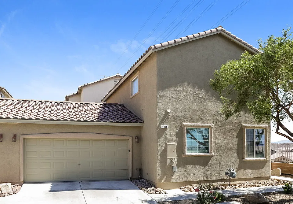 4090 Sparrow Rock St
