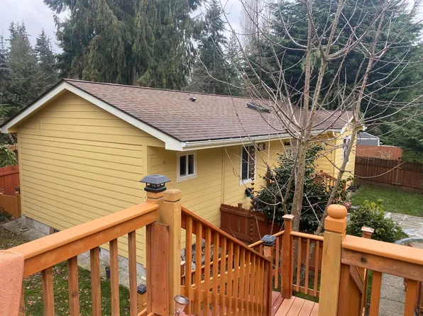 14926 61st Ave W, Edmonds, WA 98026