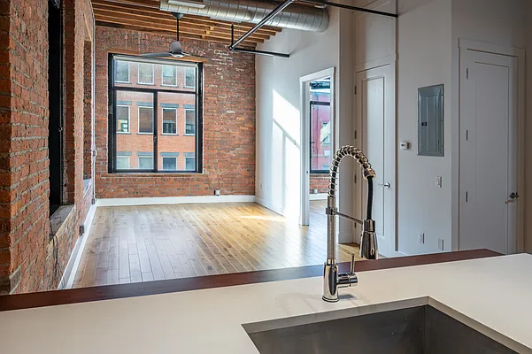 Rented by Compass | media 12